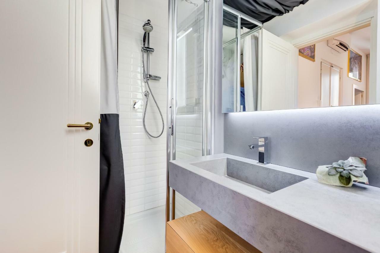 Colosseum Terrace Apartment Roma Ngoại thất bức ảnh