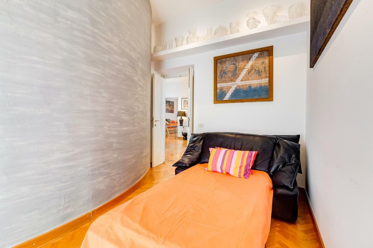 Colosseum Terrace Apartment Roma Ngoại thất bức ảnh
